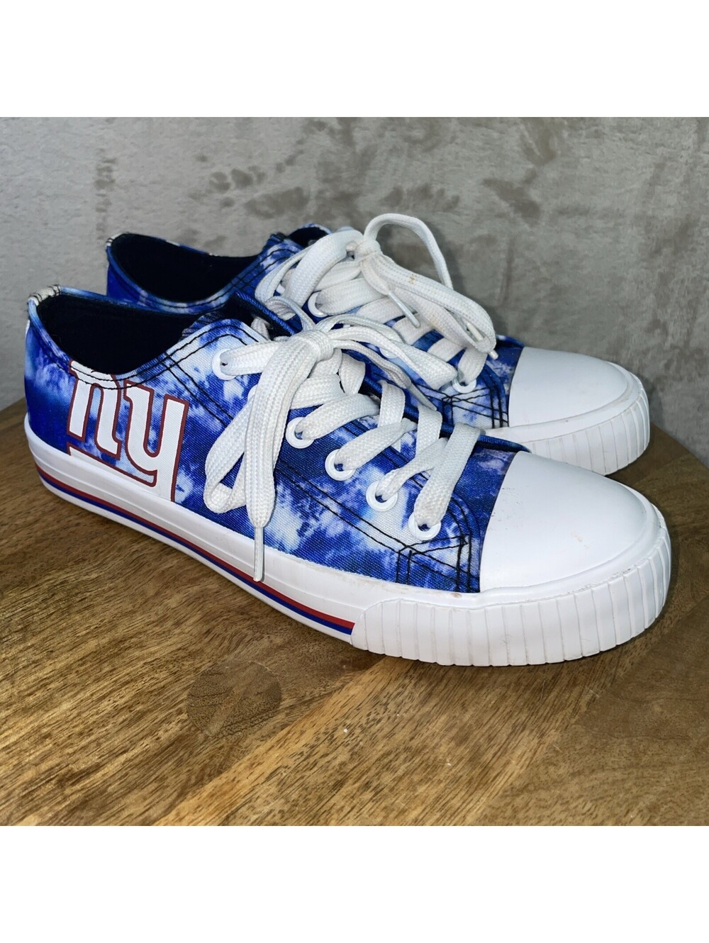 FOCO | New York Giants NFL Official Low Top Canvas Tie Dye Sneakers Womens 7 EUC